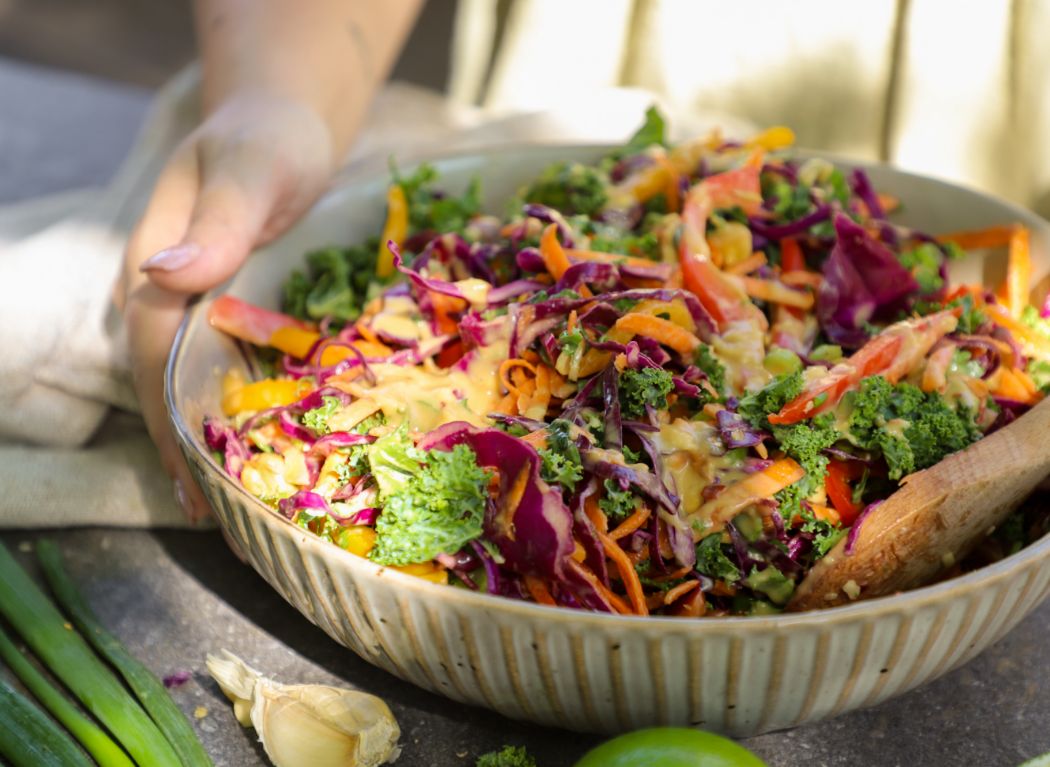 Crunchy Asian Salad with Honey & Peanut Dressing